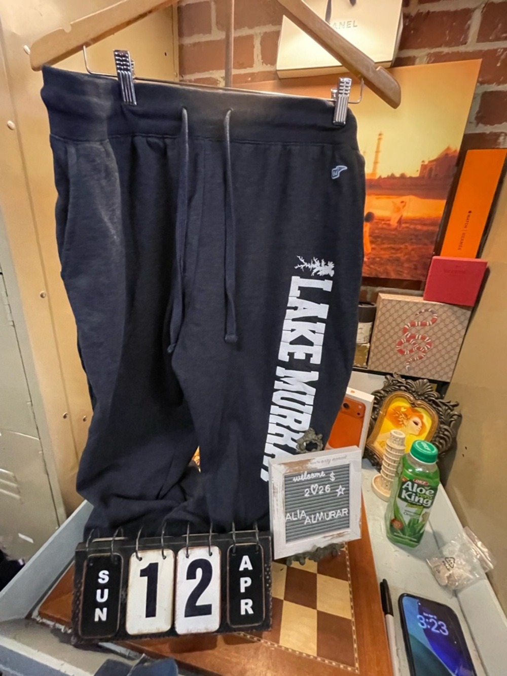 lake maurray sweat pants